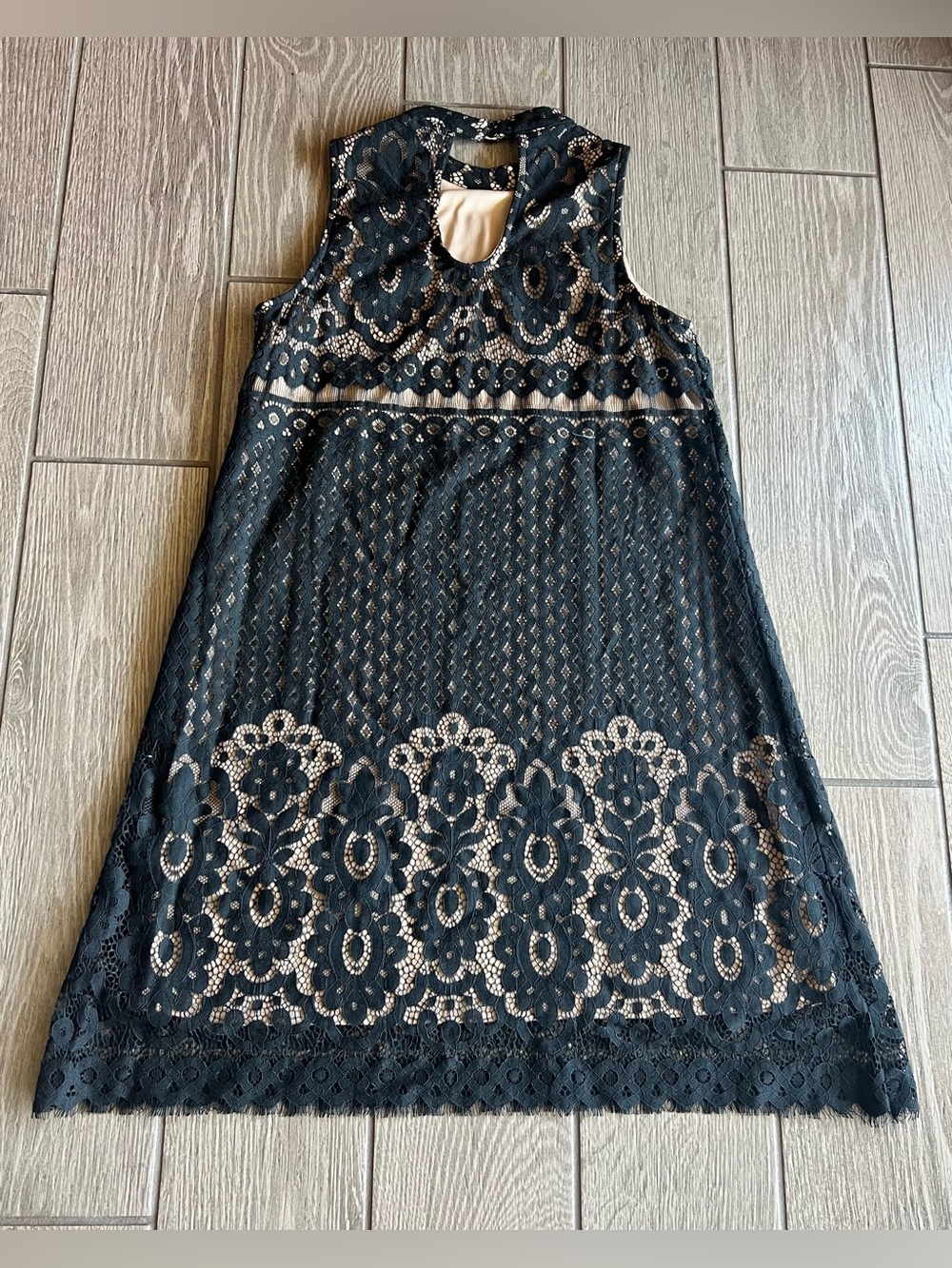 love, Fire Black Lace High-Neck Mini Dress Size Medium - Picture 10 of 13